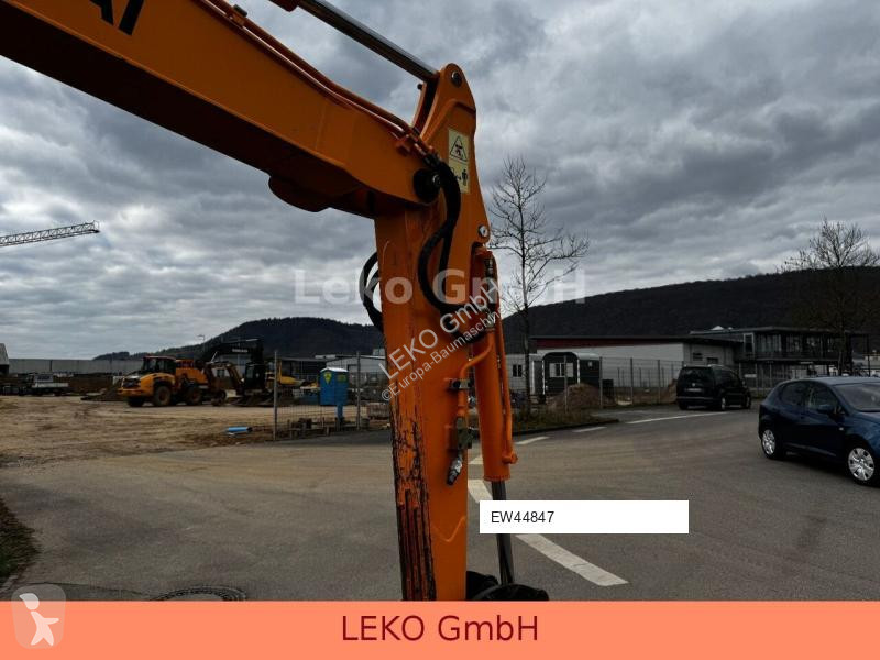 Skovl Hyundai Robex 55W-9A Mit Drei Löffeln