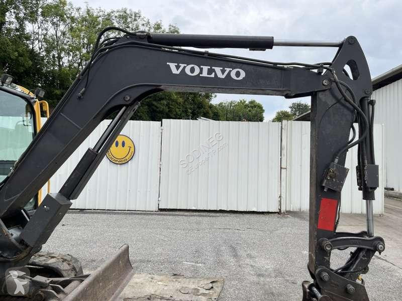 Escavadora Volvo