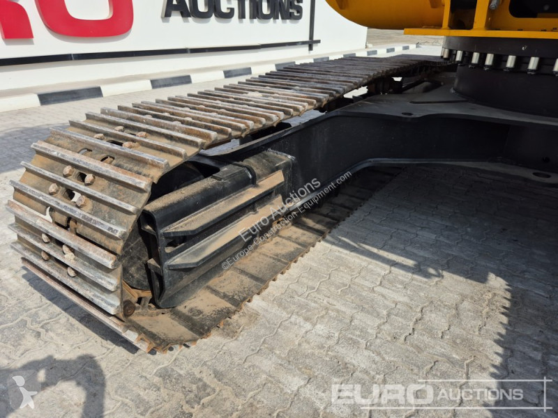 جرافة JCB JS215LC