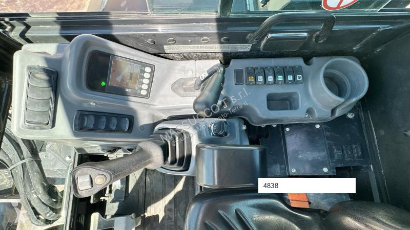 Escavatore Yanmar VIO50-6B