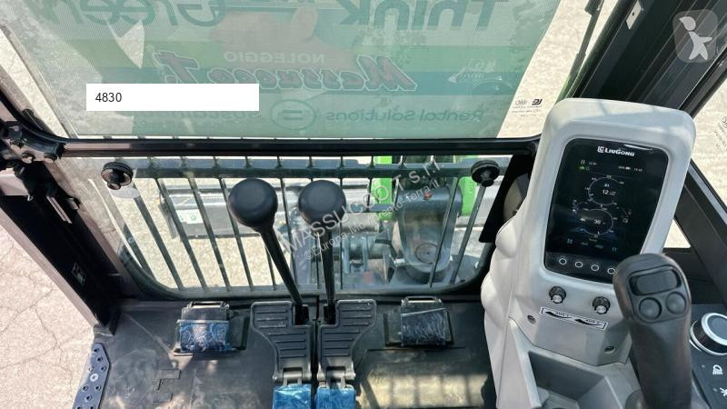 Escavatore LiuGong 9027FE