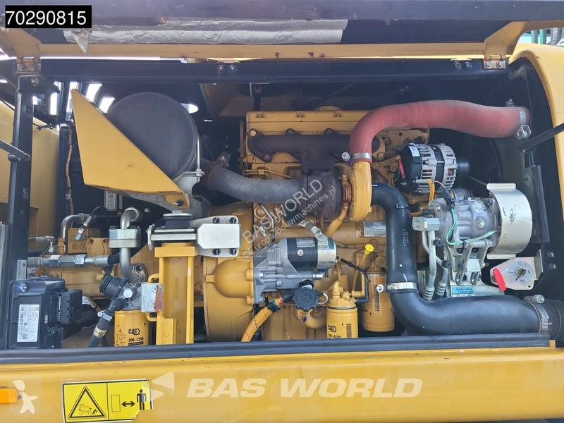 Excavator Caterpillar D