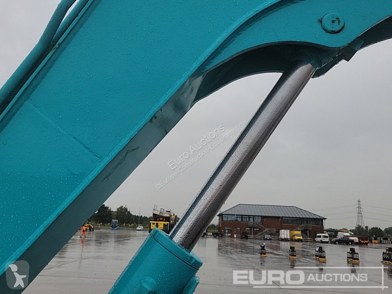 Escavadora Kobelco -C