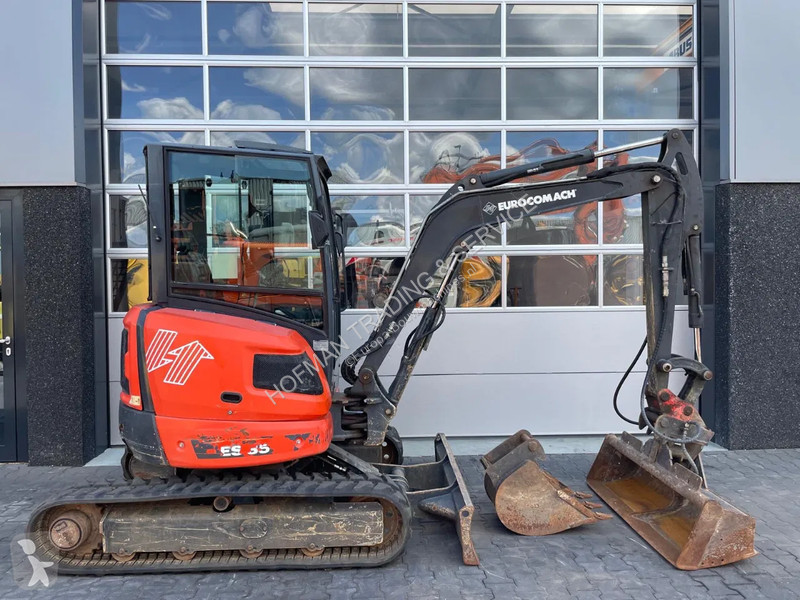 Escavadora Eurocomach ES35ZT