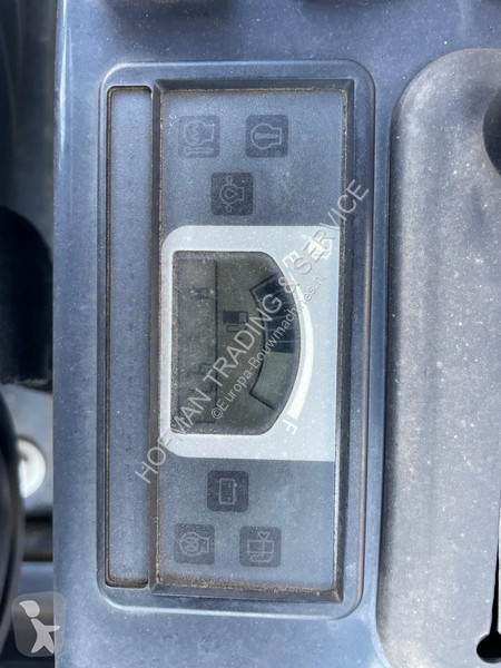 Escavadora Hitachi ZX19-6