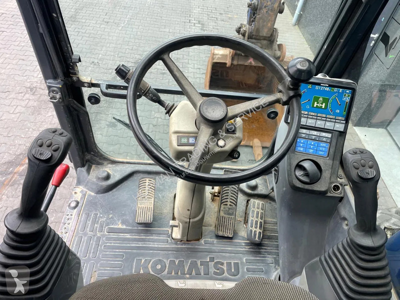 Graafmachine Komatsu PW148-8