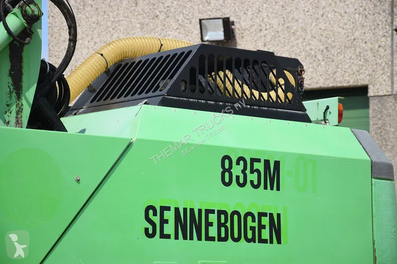 Escavadora Sennebogen
