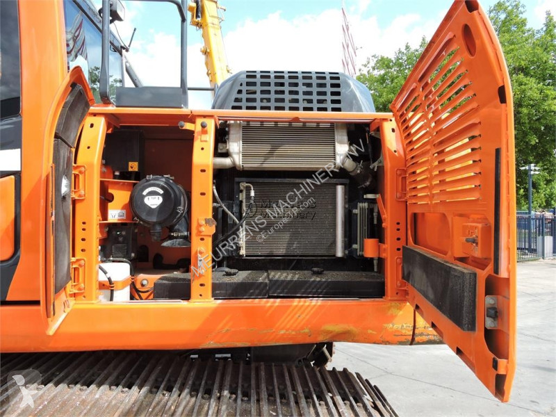 Escavatore Komatsu -10