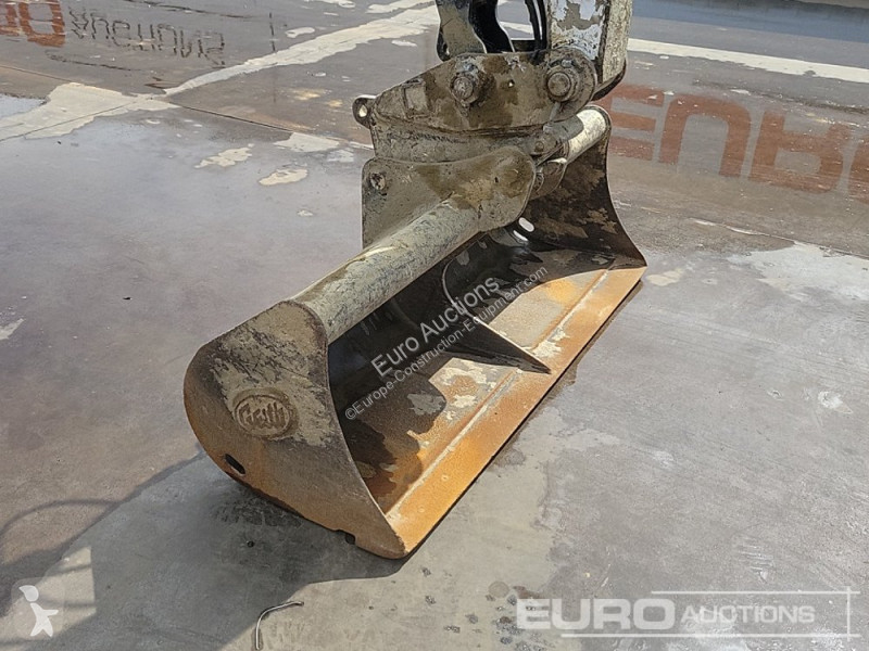 جرافة Bobcat