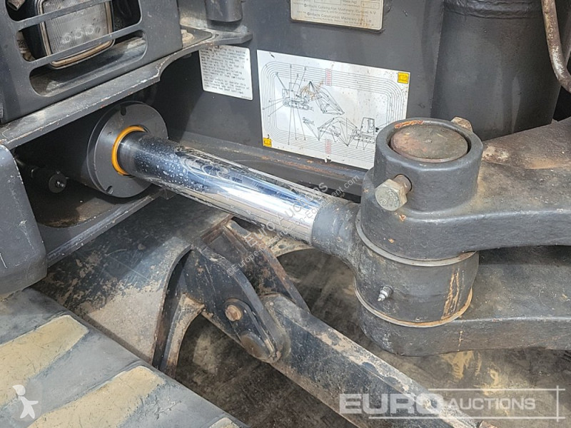 Escavatore Hitachi B-6