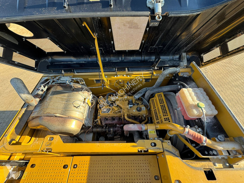 Graafmachine Caterpillar 326FL