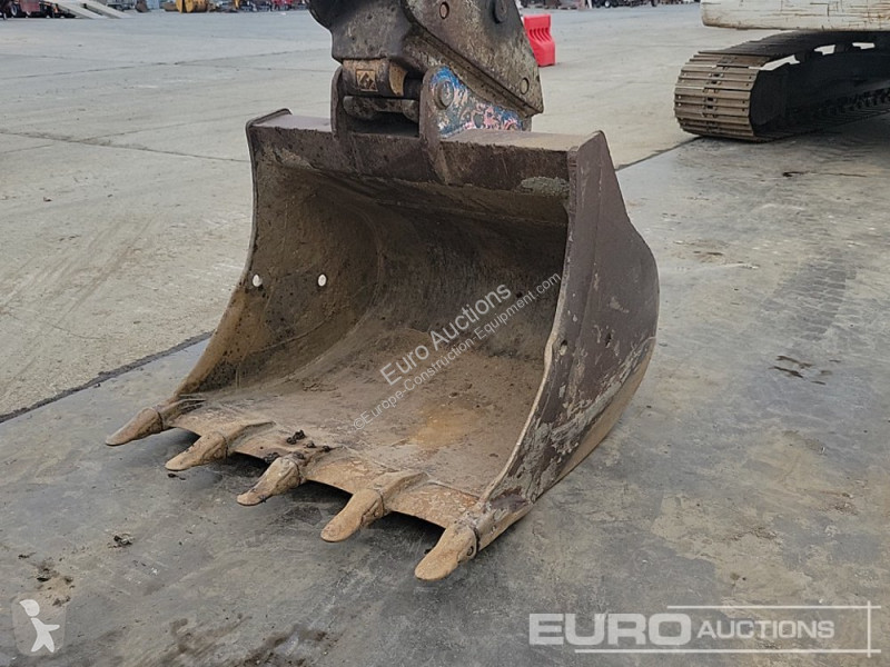 Excavadora Hitachi -6