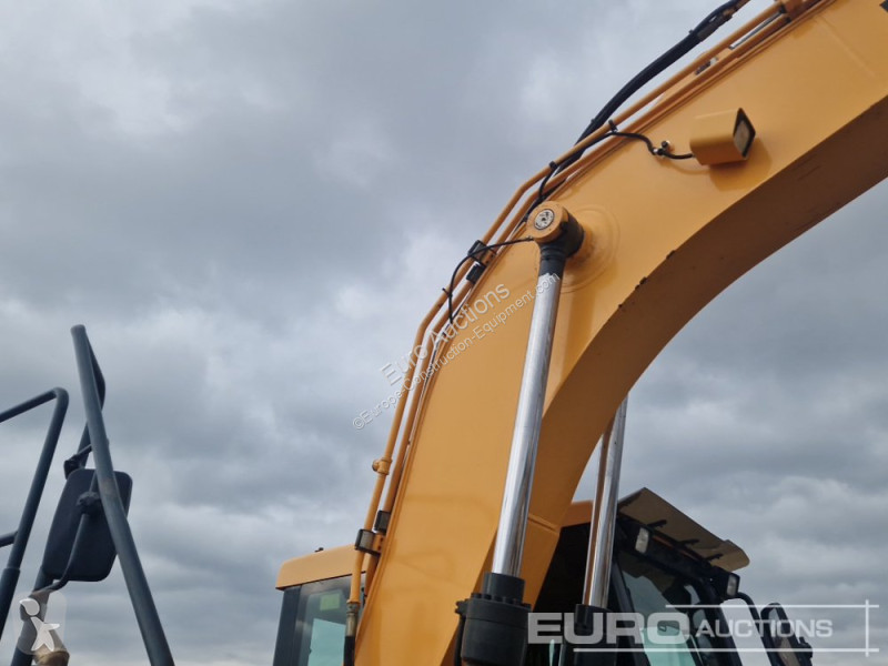Escavatore Hyundai HX140L