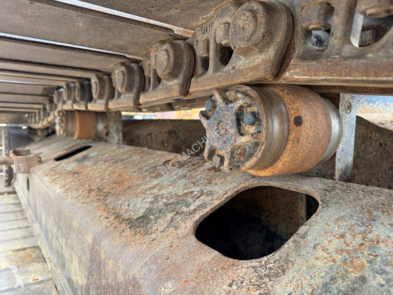 Escavatore Caterpillar