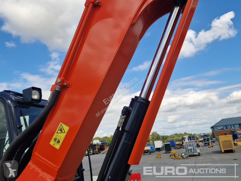 Escavatore Kubota KX080-4A