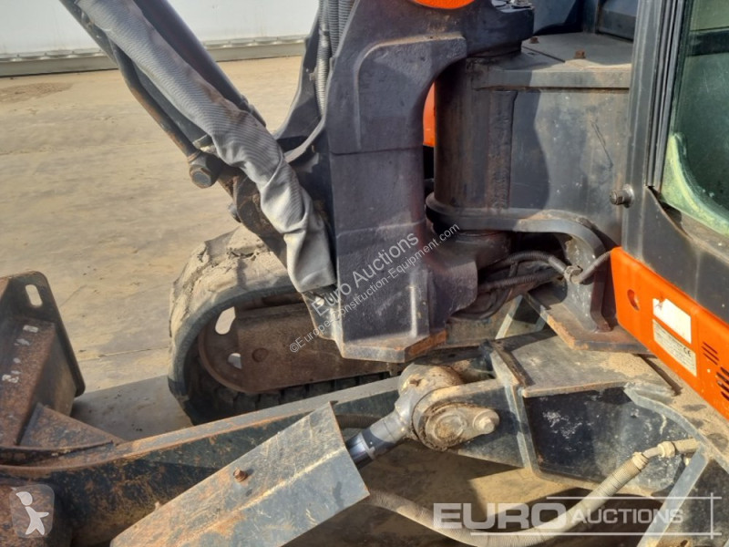 Escavatore Kubota KX080-4A