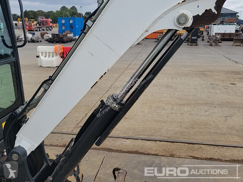 Lopatový nakládač Bobcat E27Z