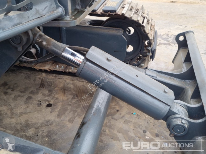 Escavadora Kobelco -C