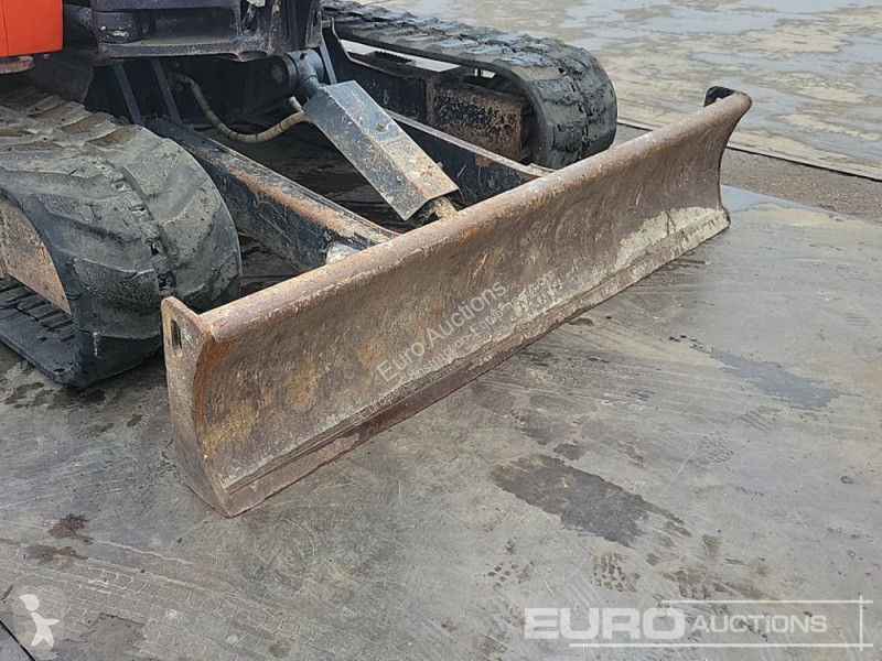Escavadora Kubota KX080-4A