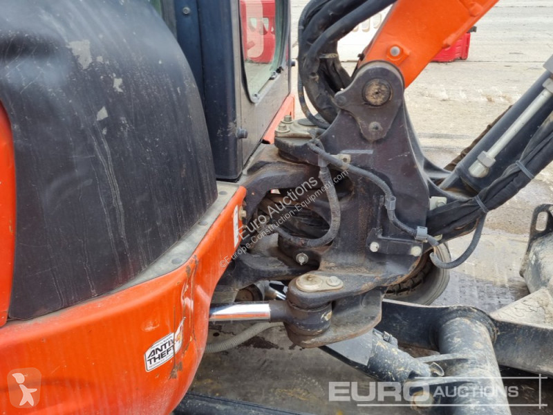 جرافة Kubota U48-4