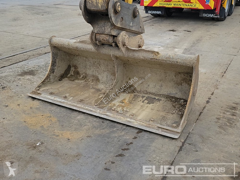 Escavatore Komatsu PC138US-11