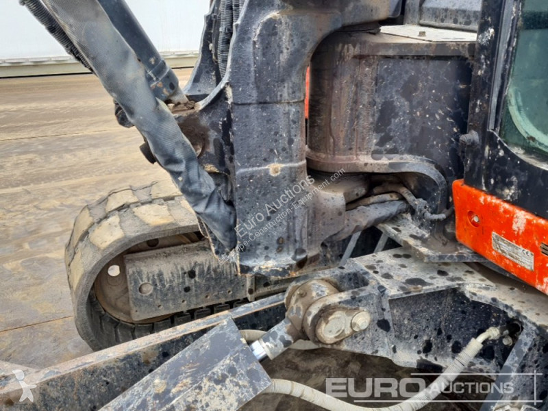 Escavadora Kubota KX080-4A2