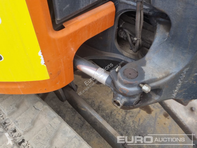 Excavadora Hitachi ZX26U-5A CLR