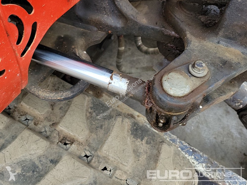 Lopatový nakládač Kubota KX015-4