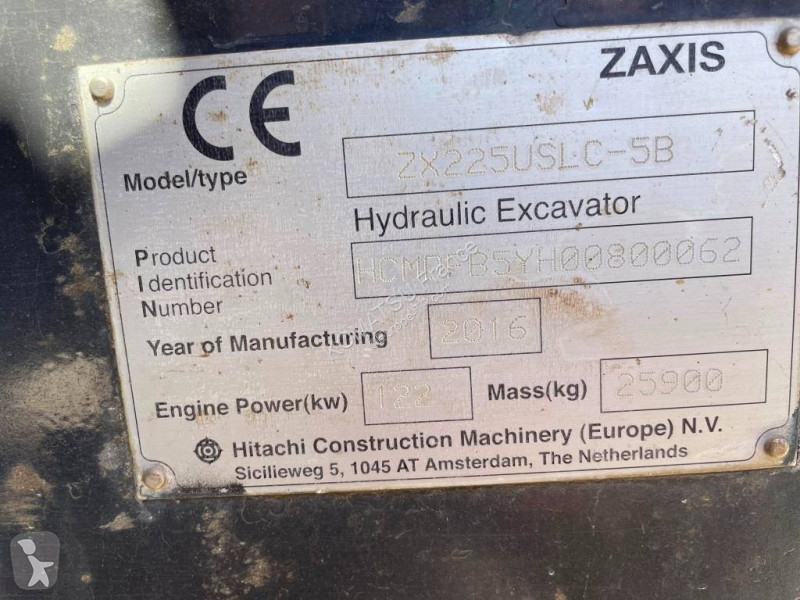 Excavadora Hitachi LC-5 B