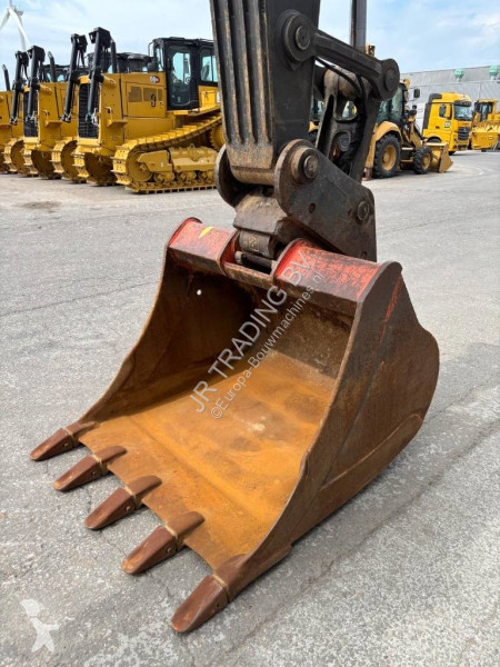Graafmachine Volvo EC 220 EL (new undercarriage)