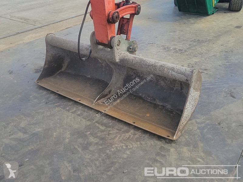 Lopatový nakládač Kubota U48-4