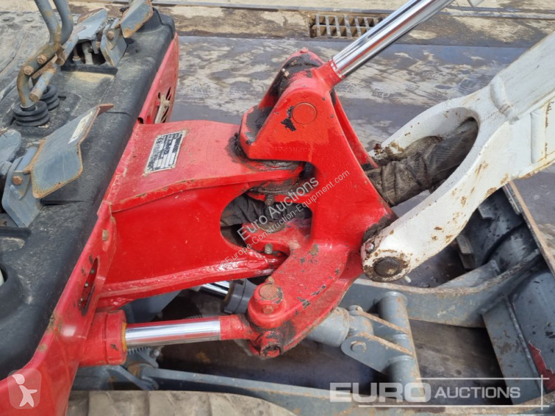 Graafmachine Takeuchi TB216