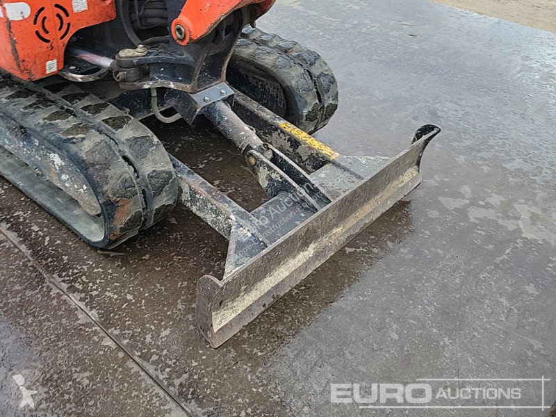 Lopatový nakládač Kubota KX015-4