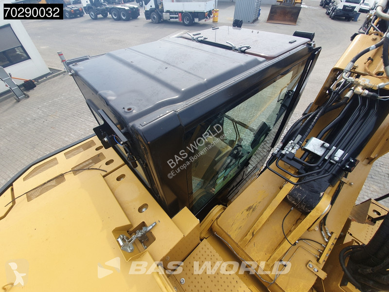 Graafmachine Caterpillar 325 F L