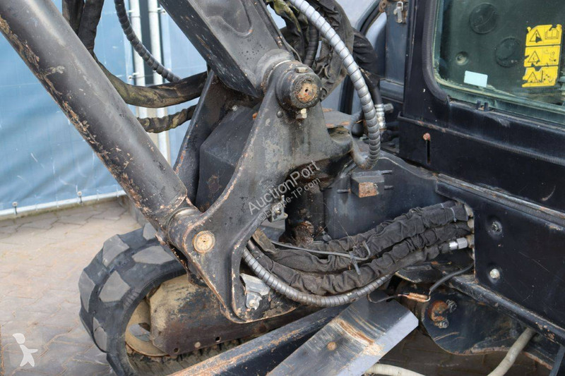 Escavadora Hitachi ZX52U-3 CLR