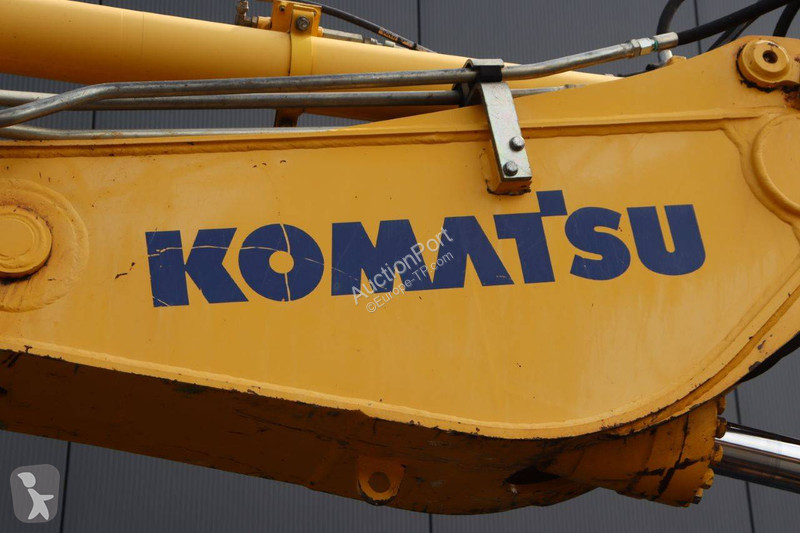 Escavatore Komatsu MR-8