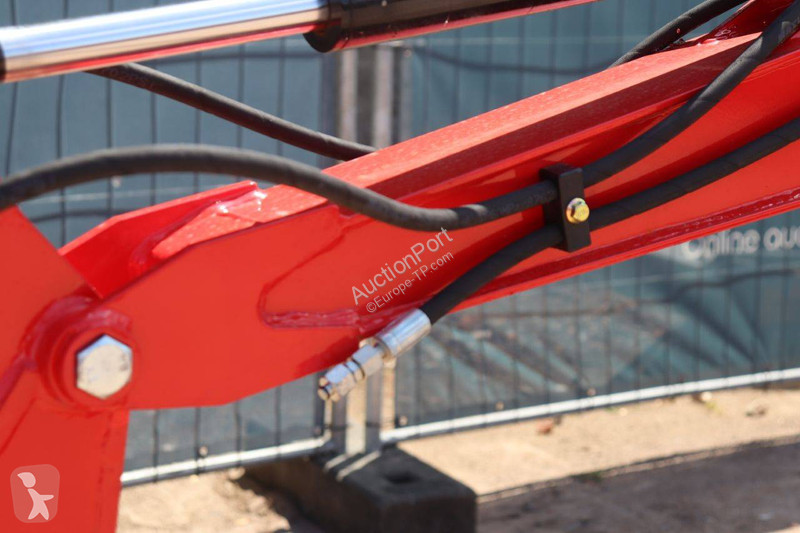 Excavadora JPC HT12