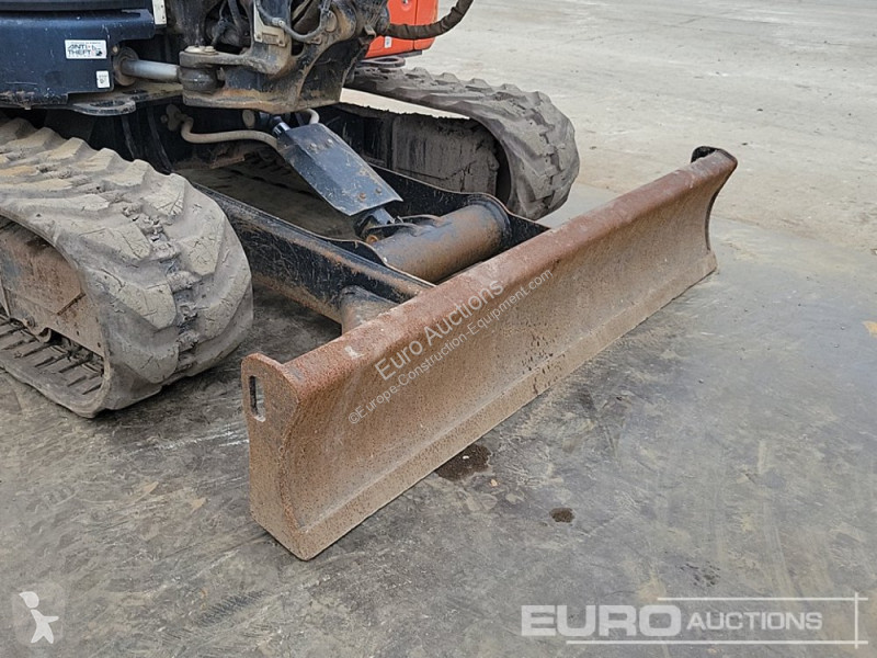 Lopatový nakládač Kubota U50-5
