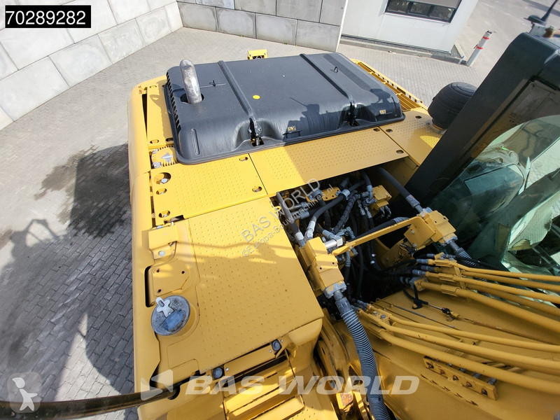 Excavator Caterpillar L