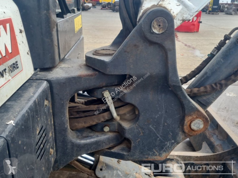 Escavadora Bobcat