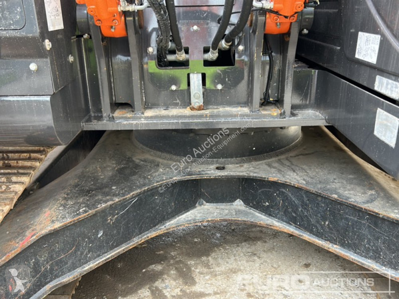 Excavadora Hitachi -7