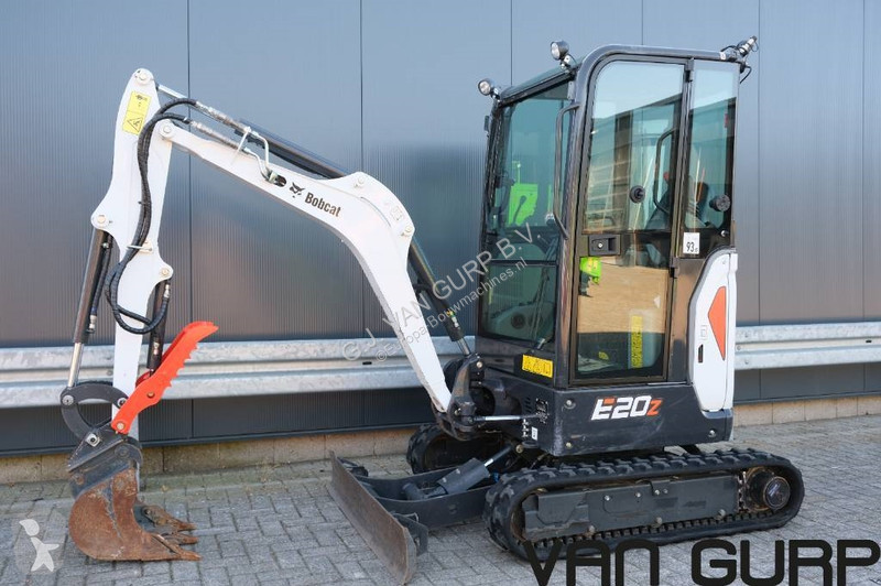 جرافة Bobcat E20Z | 2024 | 791h
