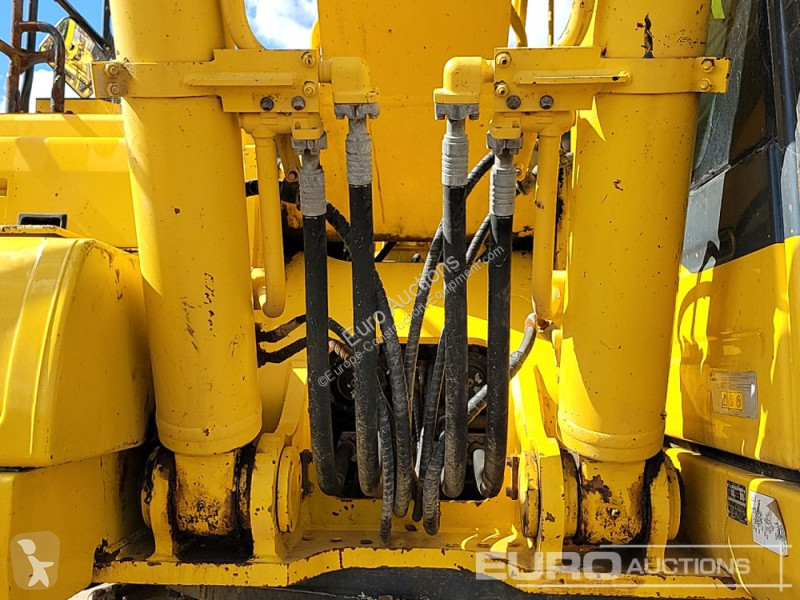 Escavatore Komatsu PC490LC-11