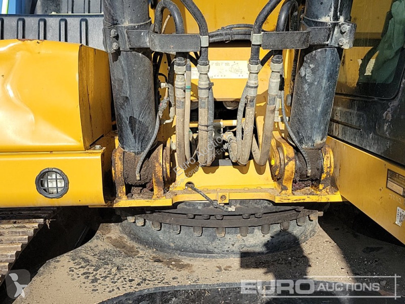Excavator Caterpillar 320