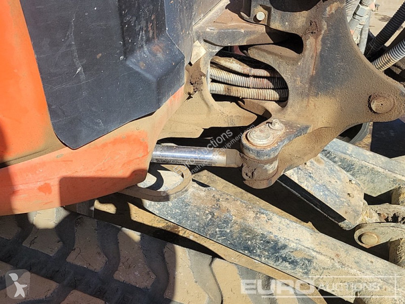 جرافة Kubota U27-4