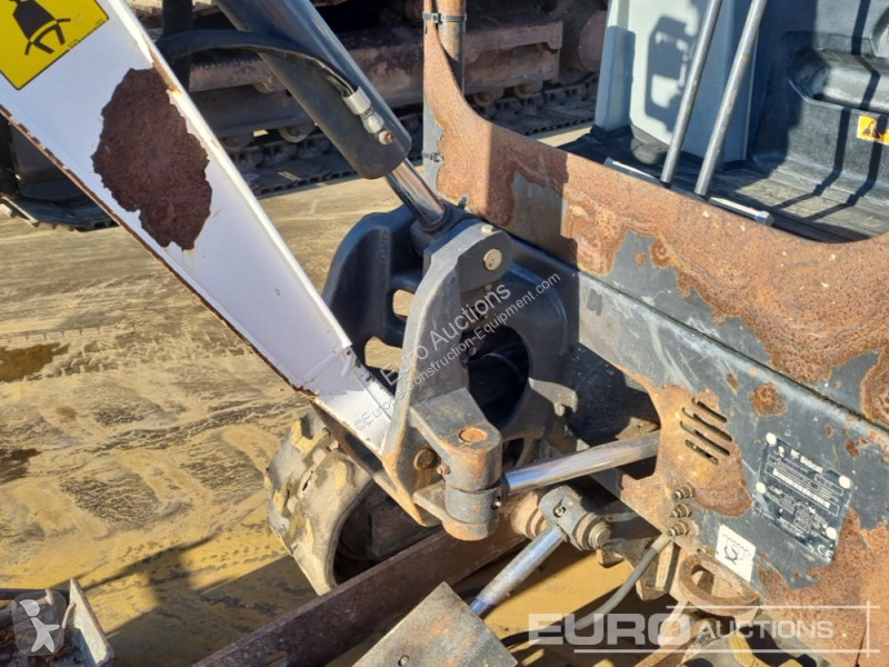 Skovl Bobcat E17