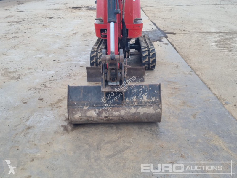 جرافة JCB 801CTS