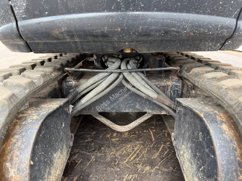 Excavadora Kubota - Hydr. Undercarriage /...