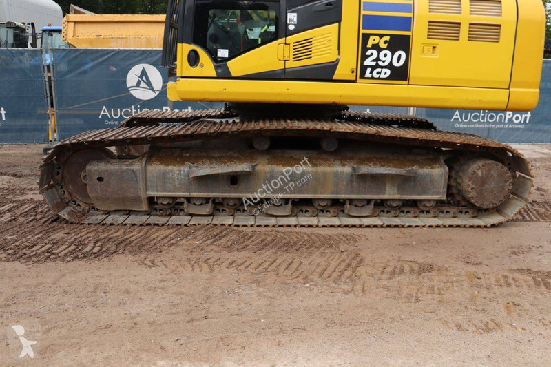 جرافة Komatsu PC290LCD-10