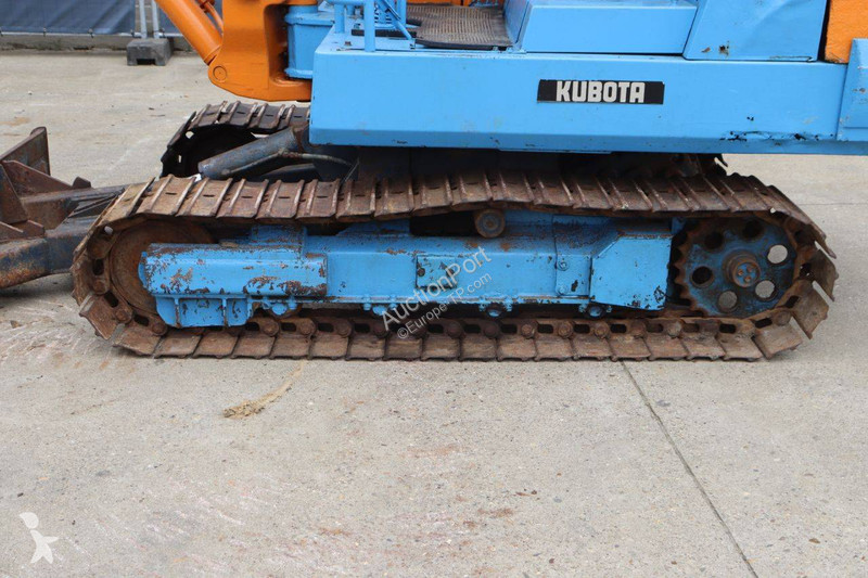 Excavadora Kubota KH-033